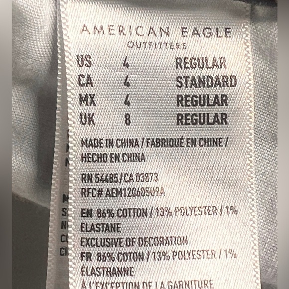 AEO high-rise Woman’s Blue Jeggings. Size 4 - Picture 9 of 12